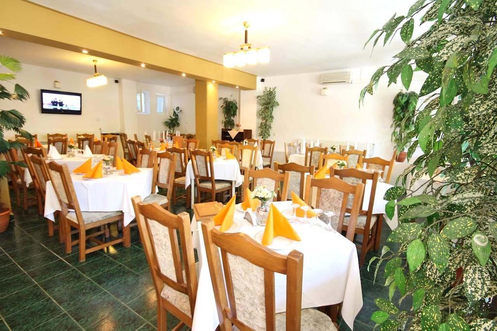 Hotel Dynes Eforie Nord Extérieur photo