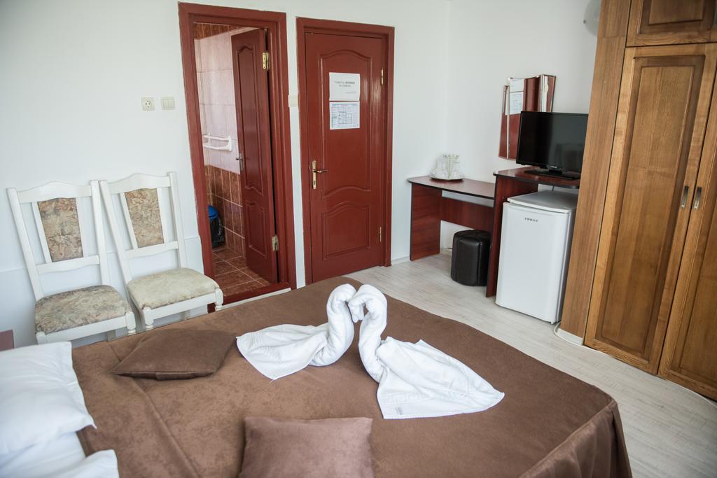 Hotel Dynes Eforie Nord Extérieur photo