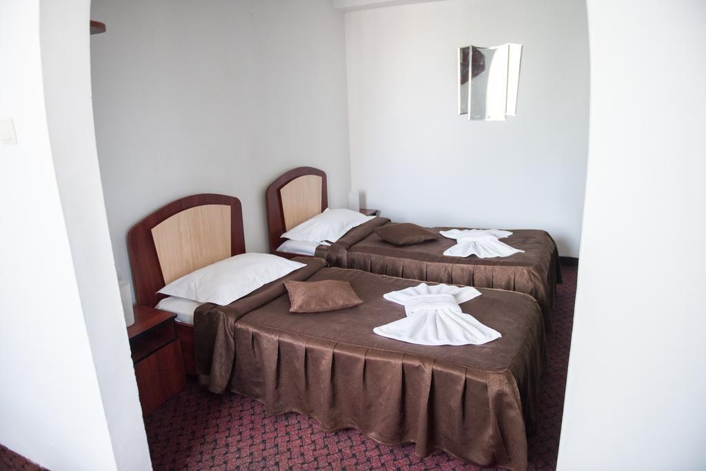 Hotel Dynes Eforie Nord Extérieur photo