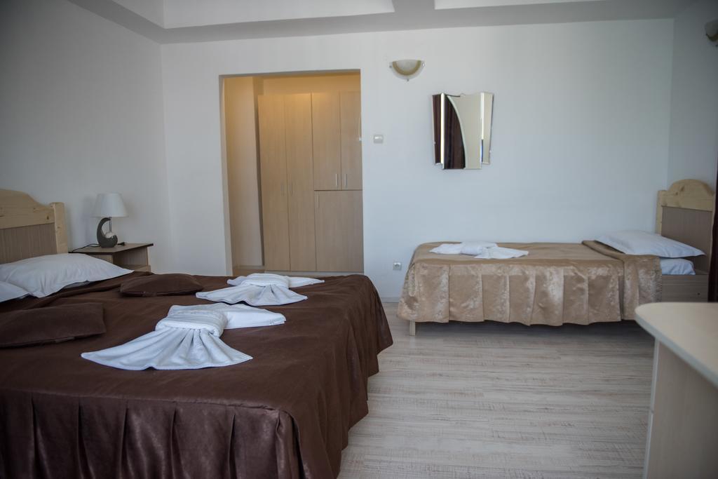 Hotel Dynes Eforie Nord Extérieur photo